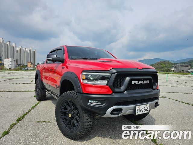 Dodge Ram Pick Up 5.7 - фото 0