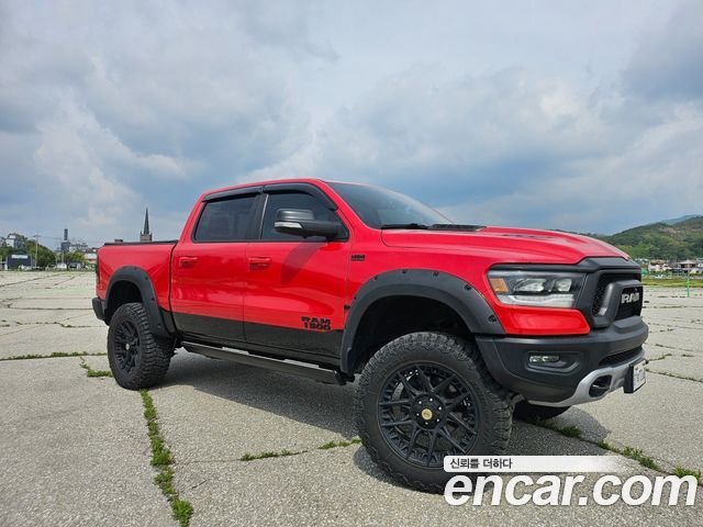 Dodge Ram Pick Up 5.7 - фото 1