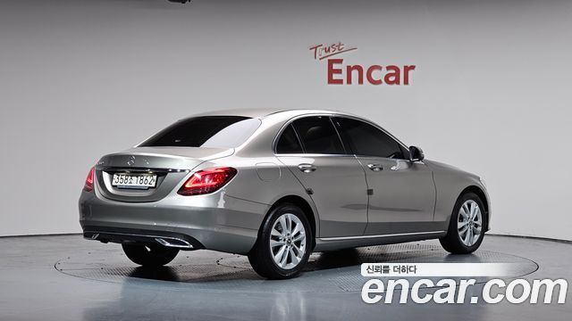 Mercedes-Benz C-Class W205 C200 Avantgarde - фото 0