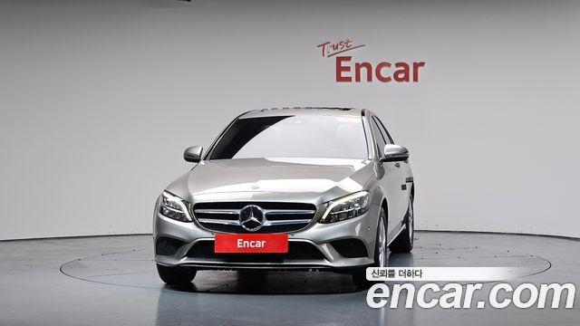 Mercedes-Benz C-Class W205 C200 Avantgarde - фото 1