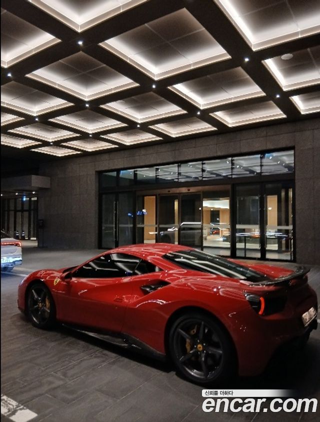 Ferrari 488 GTB 3.9 - фото 3