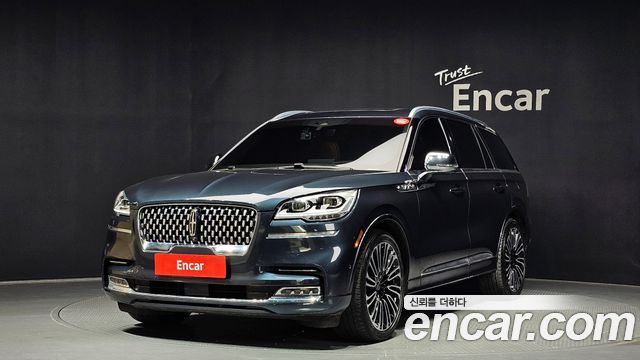Lincoln Aviator 2-го поколения 3.0 Black Label AWD - фото 0