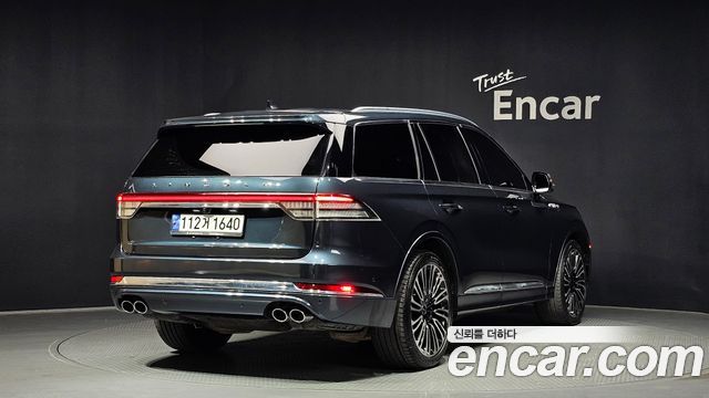 Lincoln Aviator 2-го поколения 3.0 Black Label AWD - фото 1