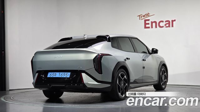 Kia EV4 Long Range 2WD GT LIne - фото 1