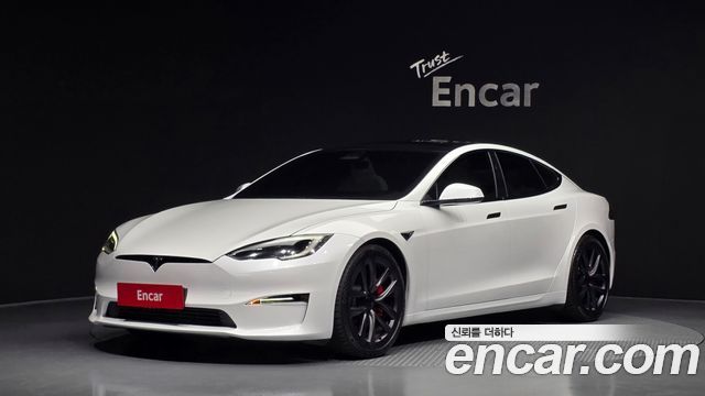 Tesla Model S Plaid - фото 0