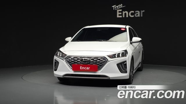Hyundai Ioniq Новый, гибрид 1.6 Plug-in HEV Q - фото 2