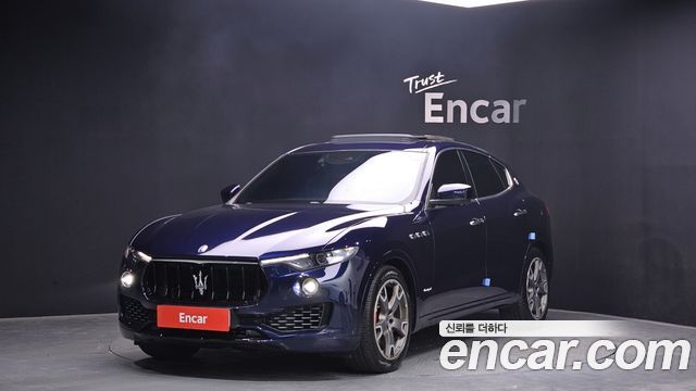 Maserati Levante 3.0 AWD GranSport - фото 0