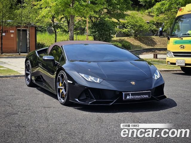 Lamborghini Huracan LP640-4 EVO Spyder - фото 2