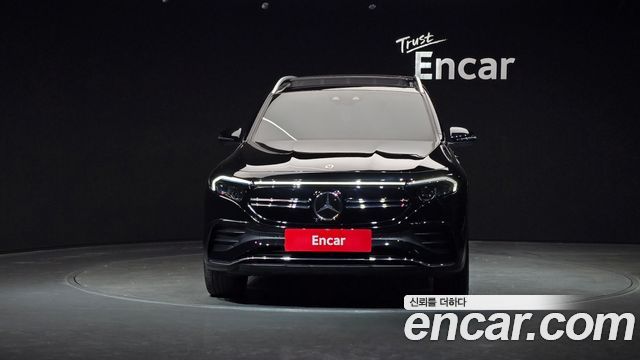 Mercedes-Benz EQB X243 EQB300 4MATIC AMG Line - фото 2