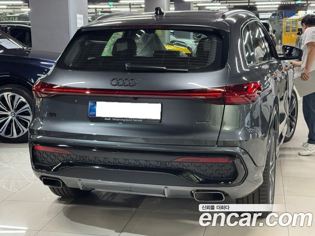 Audi Q5 45 TFSI Quattro S Line Black Ediiton - фото 2