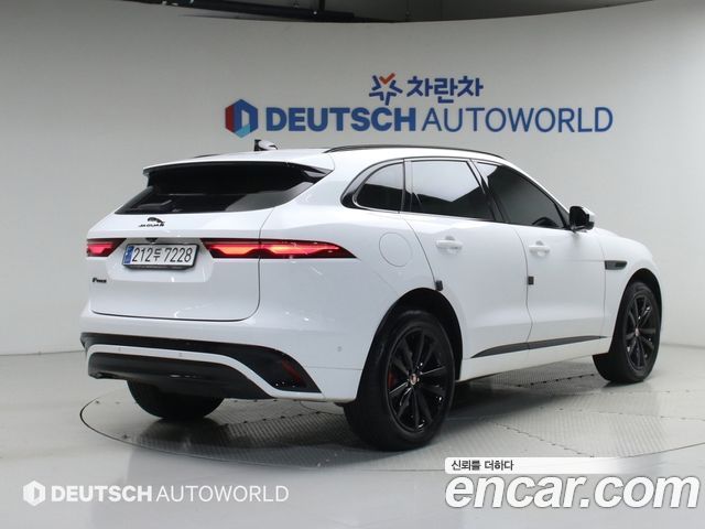 Jaguar F-PACE D200 SE - фото 1