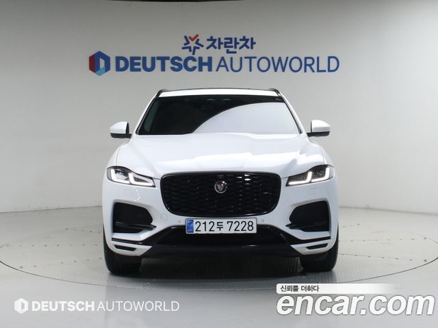 Jaguar F-PACE D200 SE - фото 2