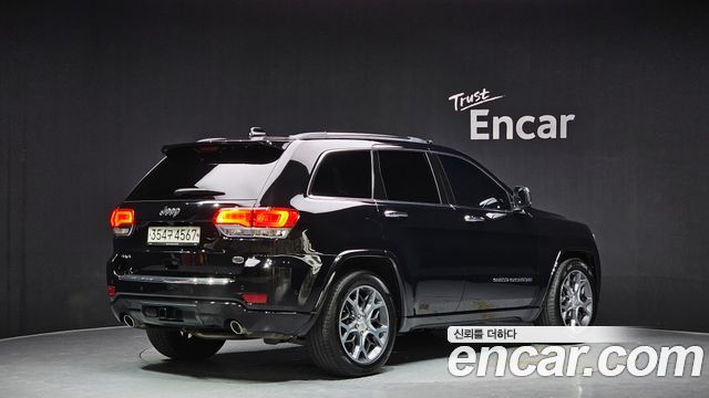 Jeep Cherokee 3.6 Overland WK2 - фото 1