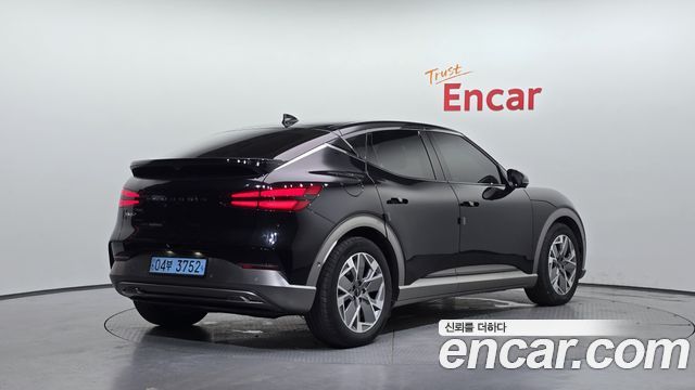 Genesis GV60 Standard - фото 1