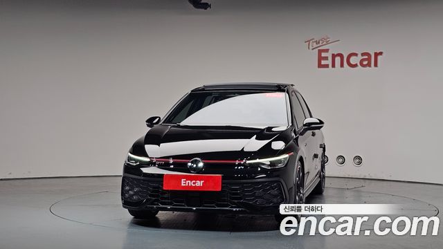 Volkswagen Golf 8-го поколения 2.0 GTI - фото 1