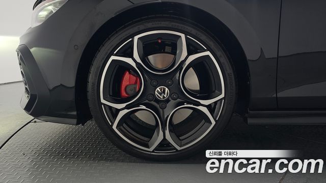 Volkswagen Golf 8-го поколения 2.0 GTI - фото 3