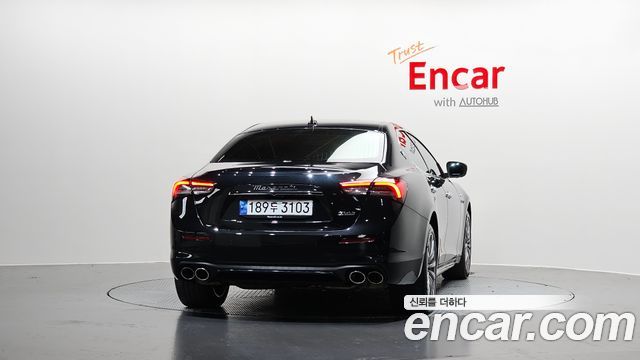 Maserati Ghibli 2.0 GT 3rd - фото 3