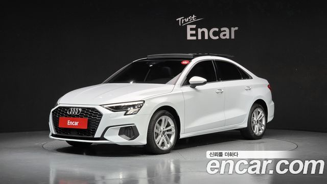 Audi A3 40 TFSI - фото 0