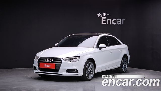 Audi A3 40 TFSI 8V - фото 0