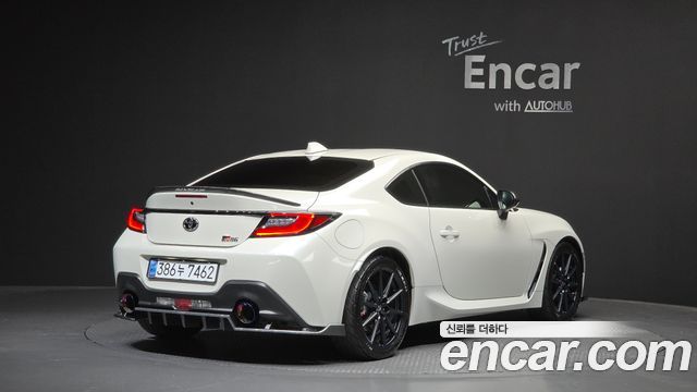 Toyota 86 GR86 2.4 Premium - фото 1