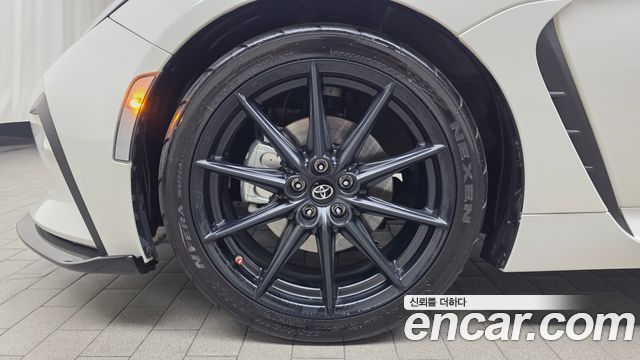 Toyota 86 GR86 2.4 Premium - фото 4