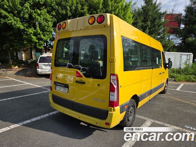 Renault Samsung Master School Bus 21-Seater - фото 3