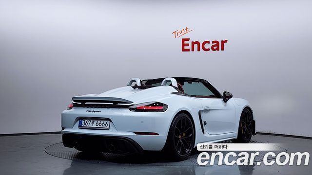 Porsche 718 4.0 Spyder - фото 0