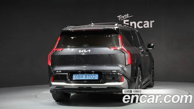 Kia EV9 Long Range 4WD GT Line - фото 3