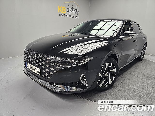 Hyundai Grandeur Новый IG, гибрид Le Blanc - фото 1