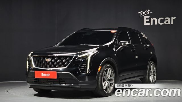 Cadillac XT4 2.0 Sport AWD - фото 0