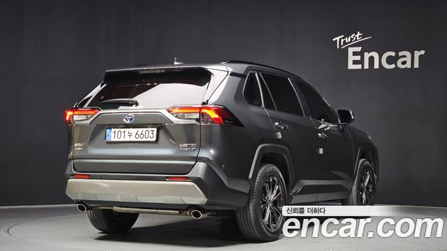 Toyota RAV4 5-го поколения 2.5 4WD Hybrid - фото 1
