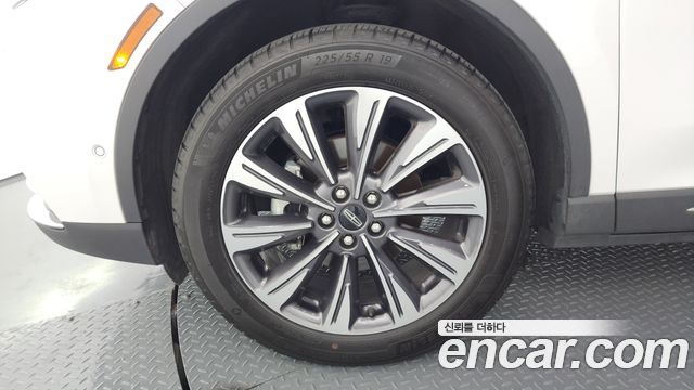 Lincoln Corsair 2.0 Reserve AWD - фото 4