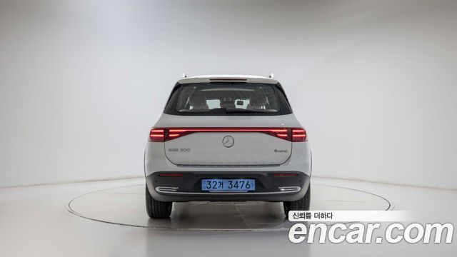 Mercedes-Benz EQB X243 EQB300 4MATIC - фото 3
