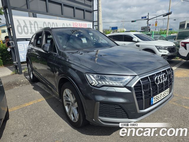 Audi Q7 45 TDI Quattro Premium - фото 3