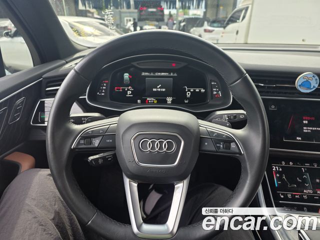 Audi Q7 45 TDI Quattro Premium - фото 4