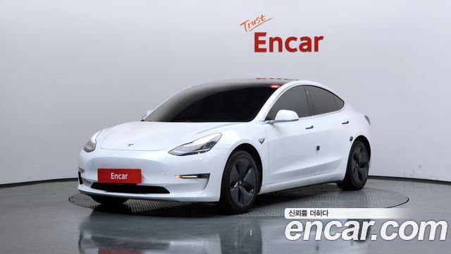 Tesla Model 3 Long Range AWD - фото 0