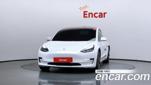 Tesla Model 3 Long Range AWD - фото 2