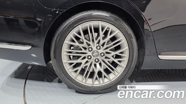 Genesis G90 3.8 AWD Premium Luxury - фото 3
