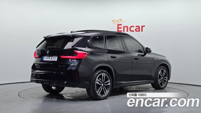 BMW X1 U11 xDrive 20i M Sport - фото 1