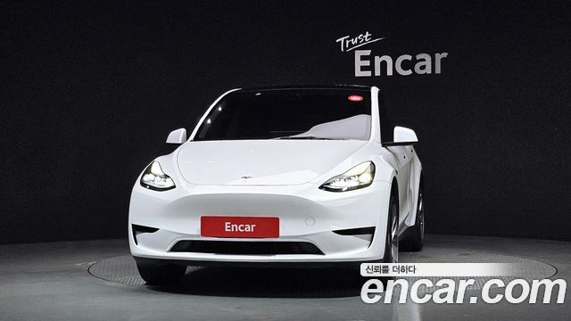 Tesla Model Y RWD - фото 2