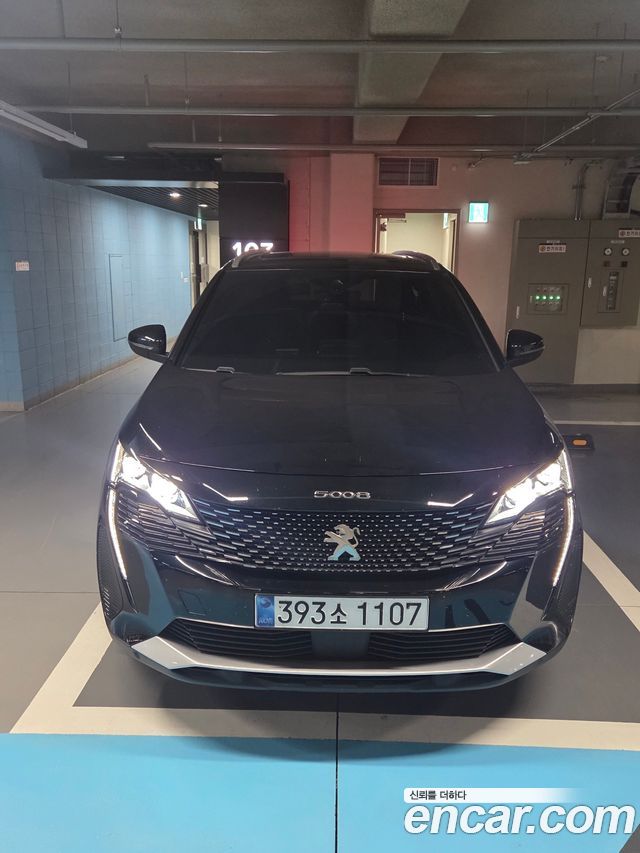 Peugeot 5008 2-го поколения 1.2 Pure Tech GT - фото 2