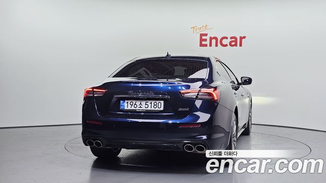 Maserati Ghibli 2.0 GT 3rd - фото 3
