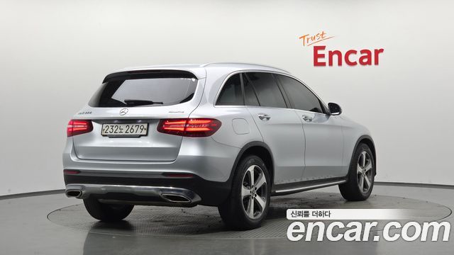 Mercedes-Benz GLC-Class X253 GLC300 4MATIC - фото 0
