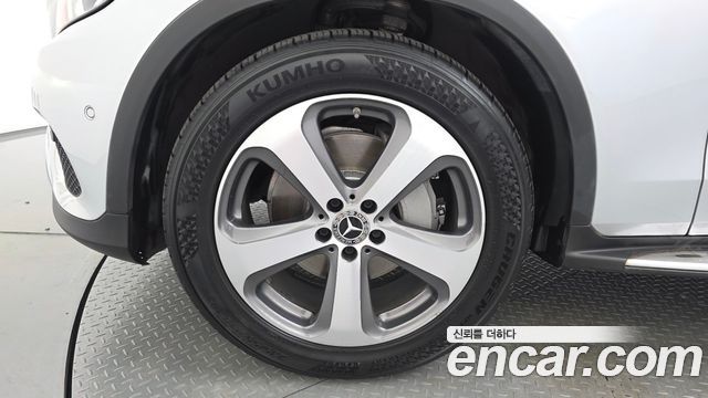 Mercedes-Benz GLC-Class X253 GLC300 4MATIC - фото 3