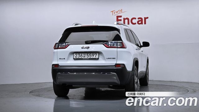 Jeep Cherokee KL 2.4 Limited AWD - фото 3