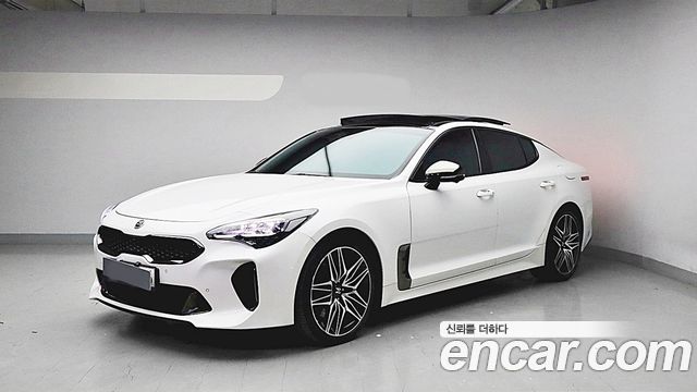 Kia Stinger 2.5 Masters - фото 0