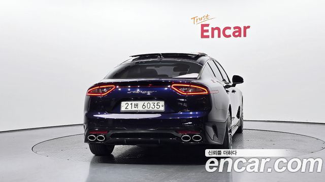 Kia Stinger 2.0 Turbo 2WD Dream Edition - фото 3