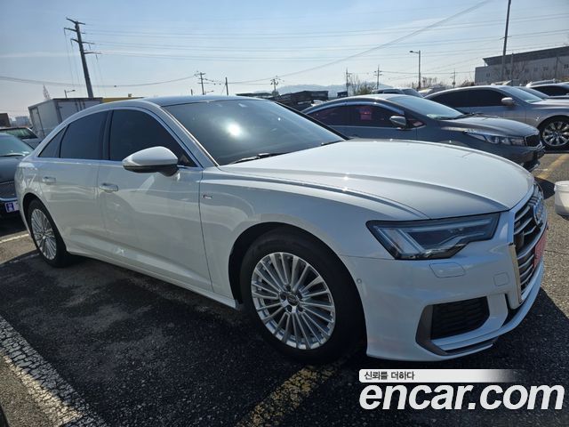 Audi A6 C8 45 TFSI Quattro Premium - фото 1