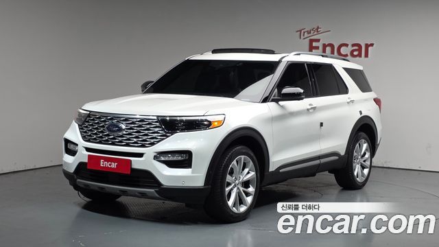 Ford Explorer 6-го поколения 3.0 Platinum 4WD - фото 0
