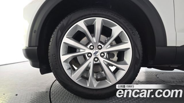 Ford Explorer 6-го поколения 3.0 Platinum 4WD - фото 4